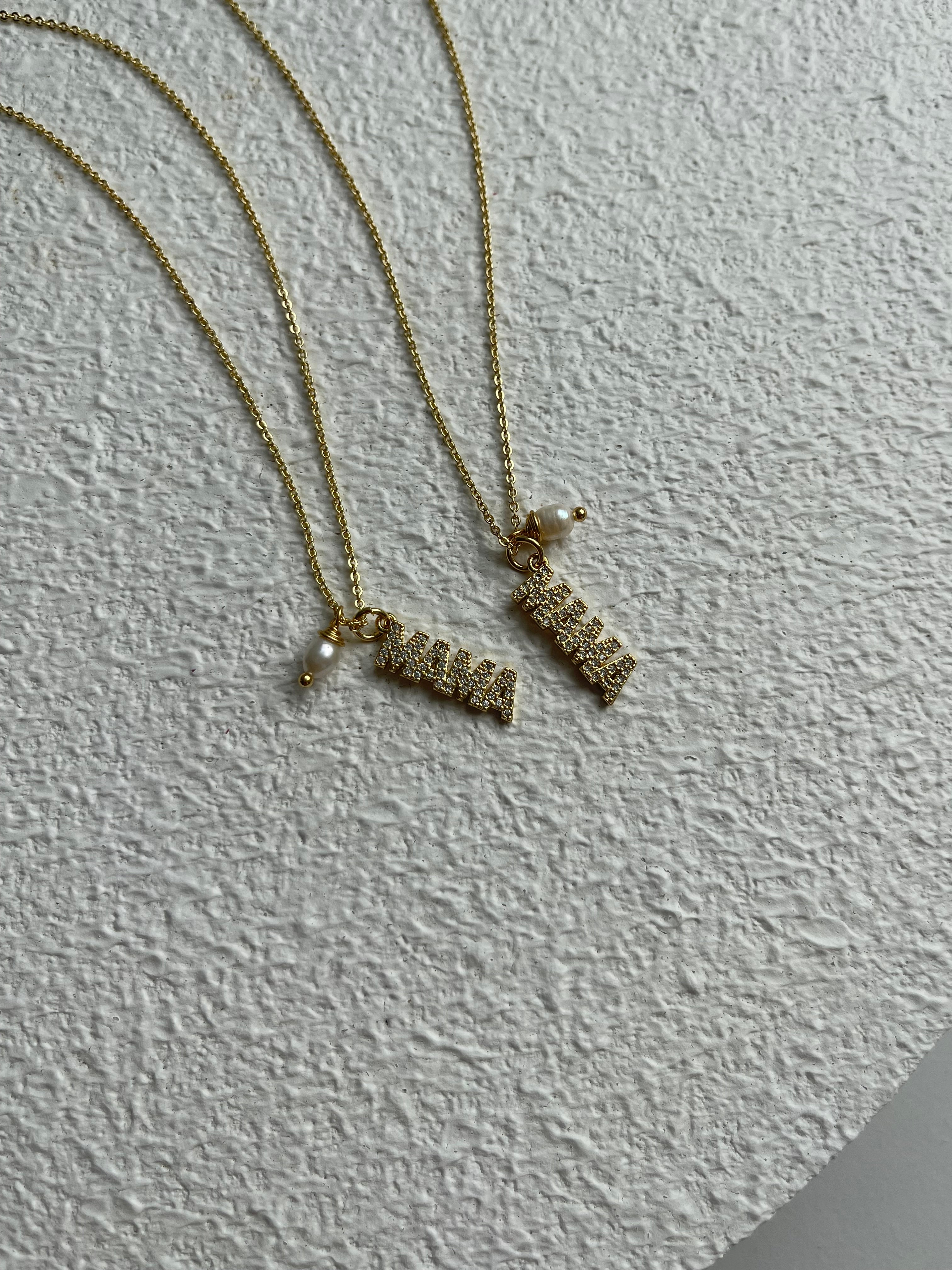 Mamá Necklace