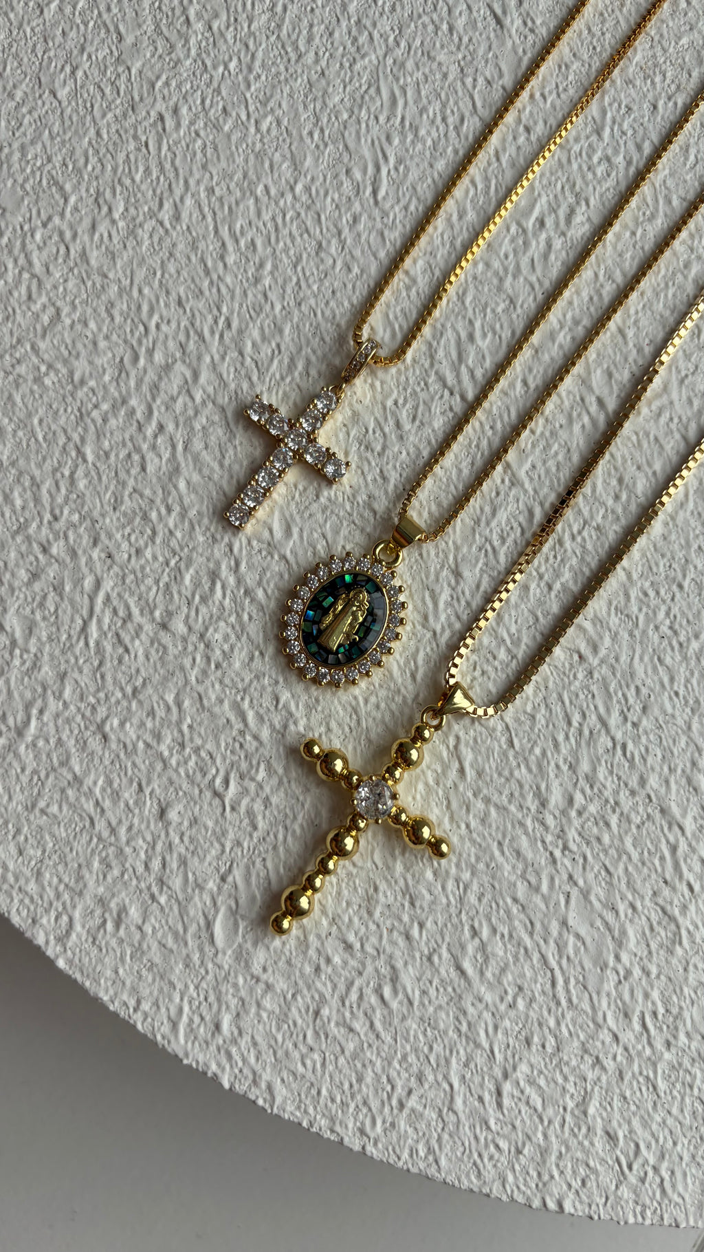 Noelia Cross Necklace
