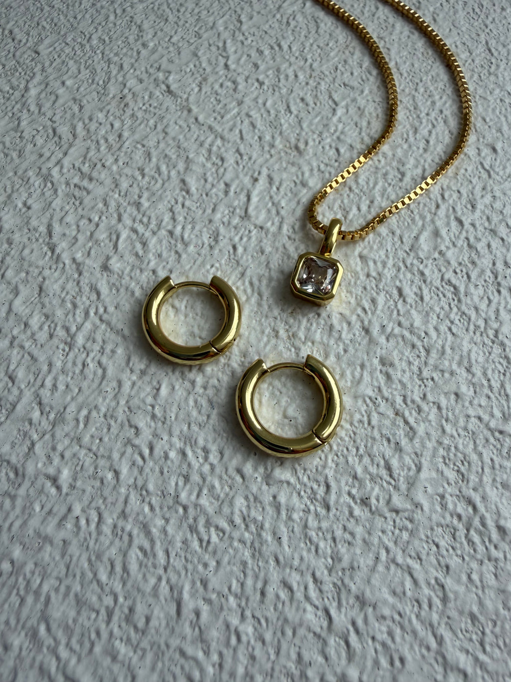 Odette Hoops