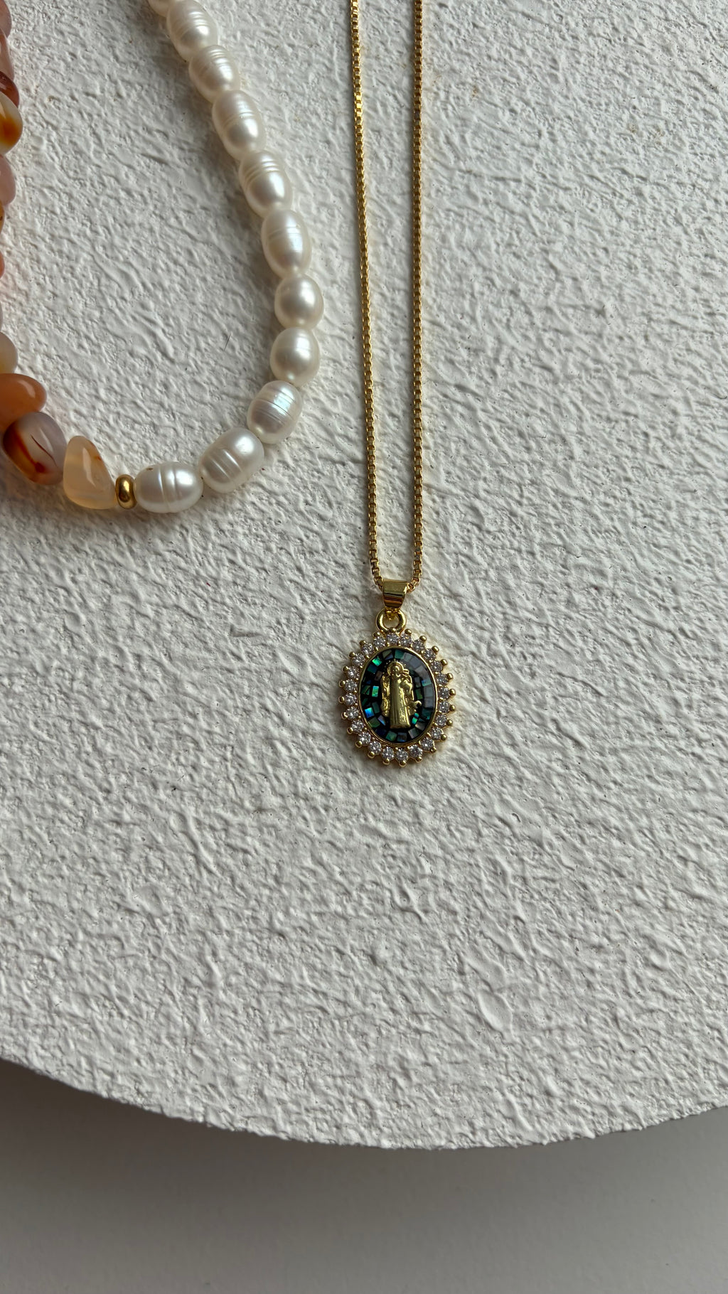San Benito Nacar Necklace