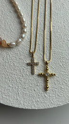 Noelia Cross Necklace