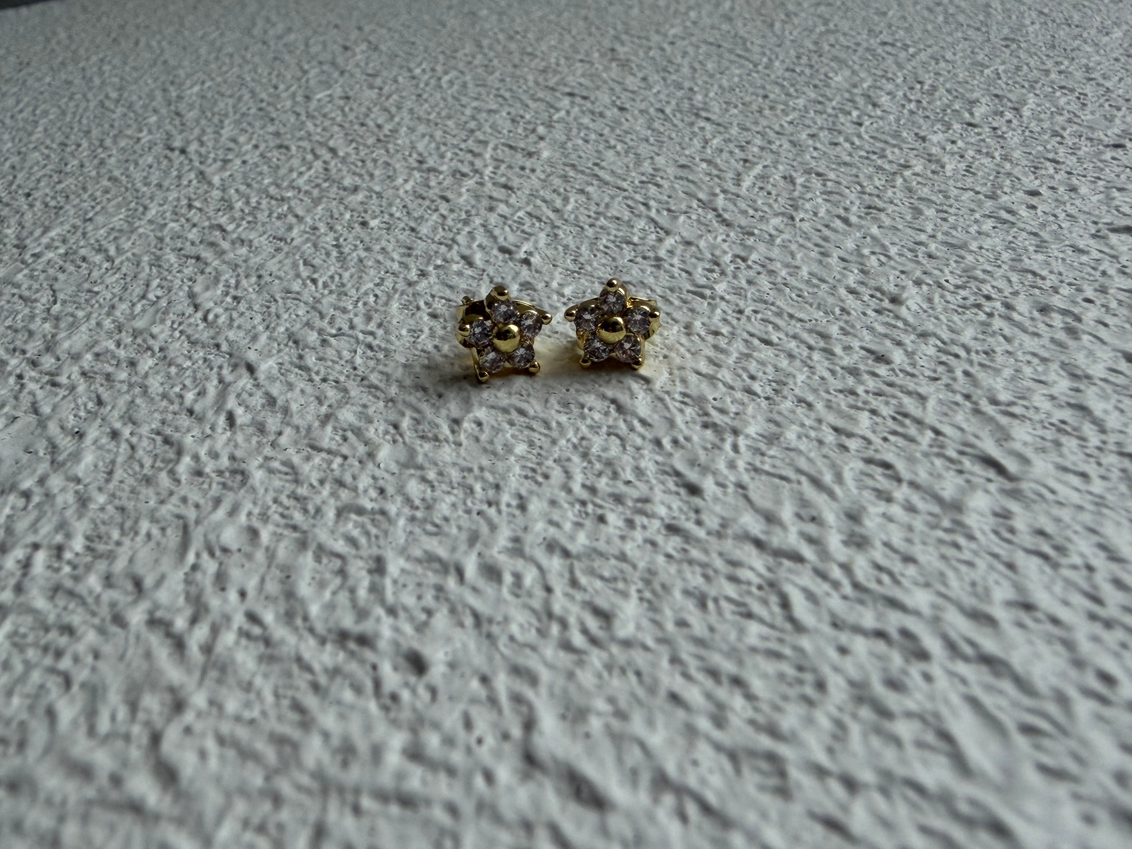 Flowers Studs