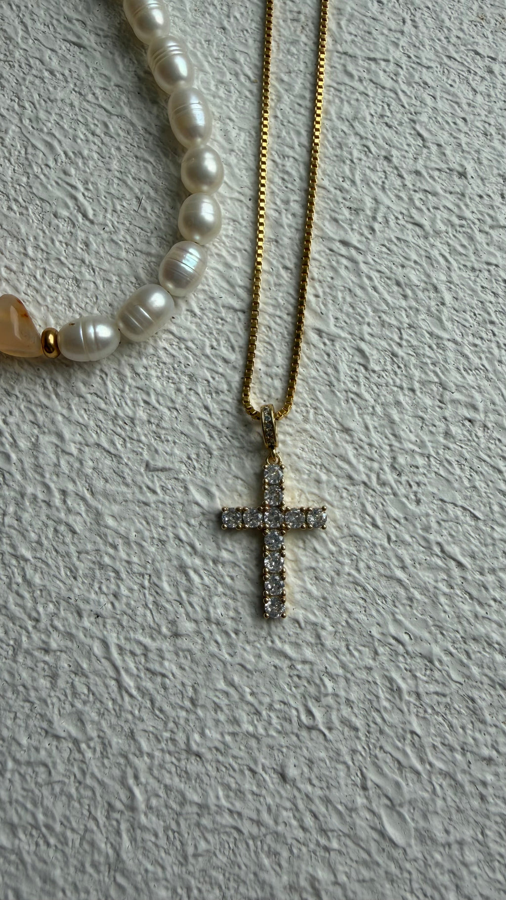 Noelia Cross Necklace