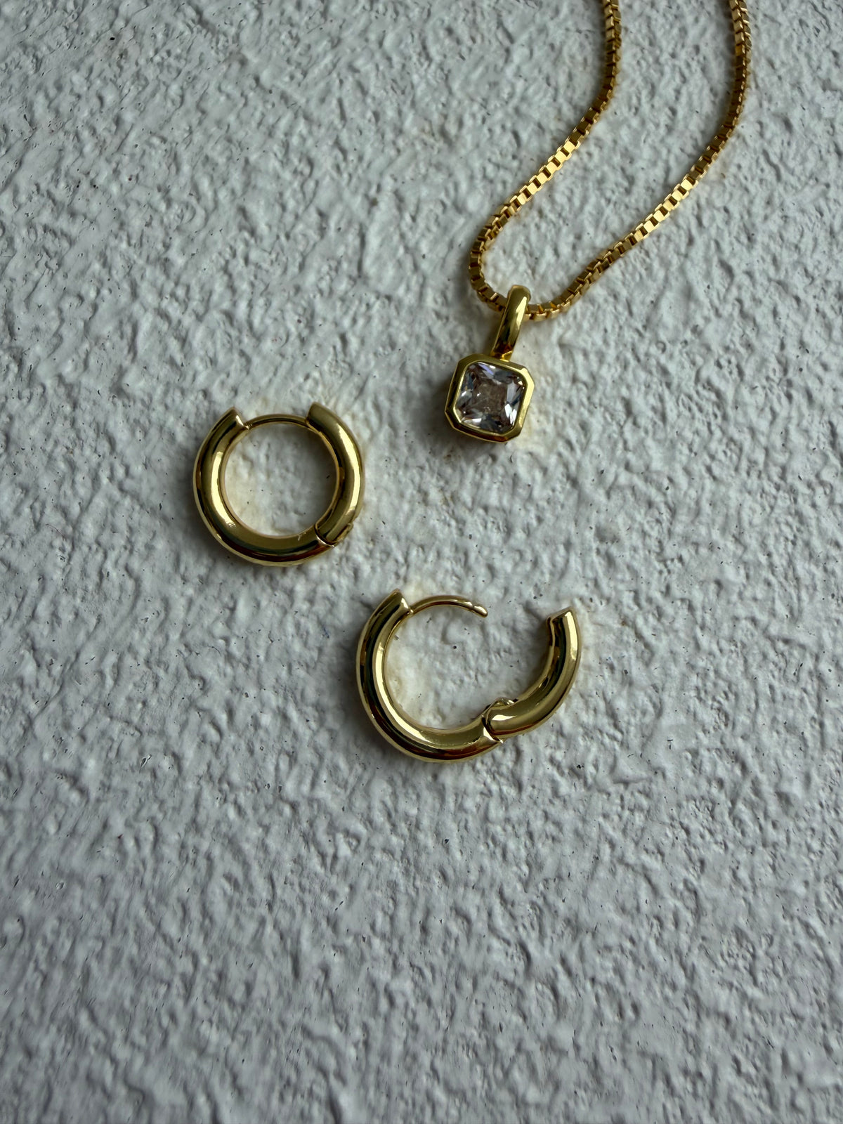 Odette Hoops