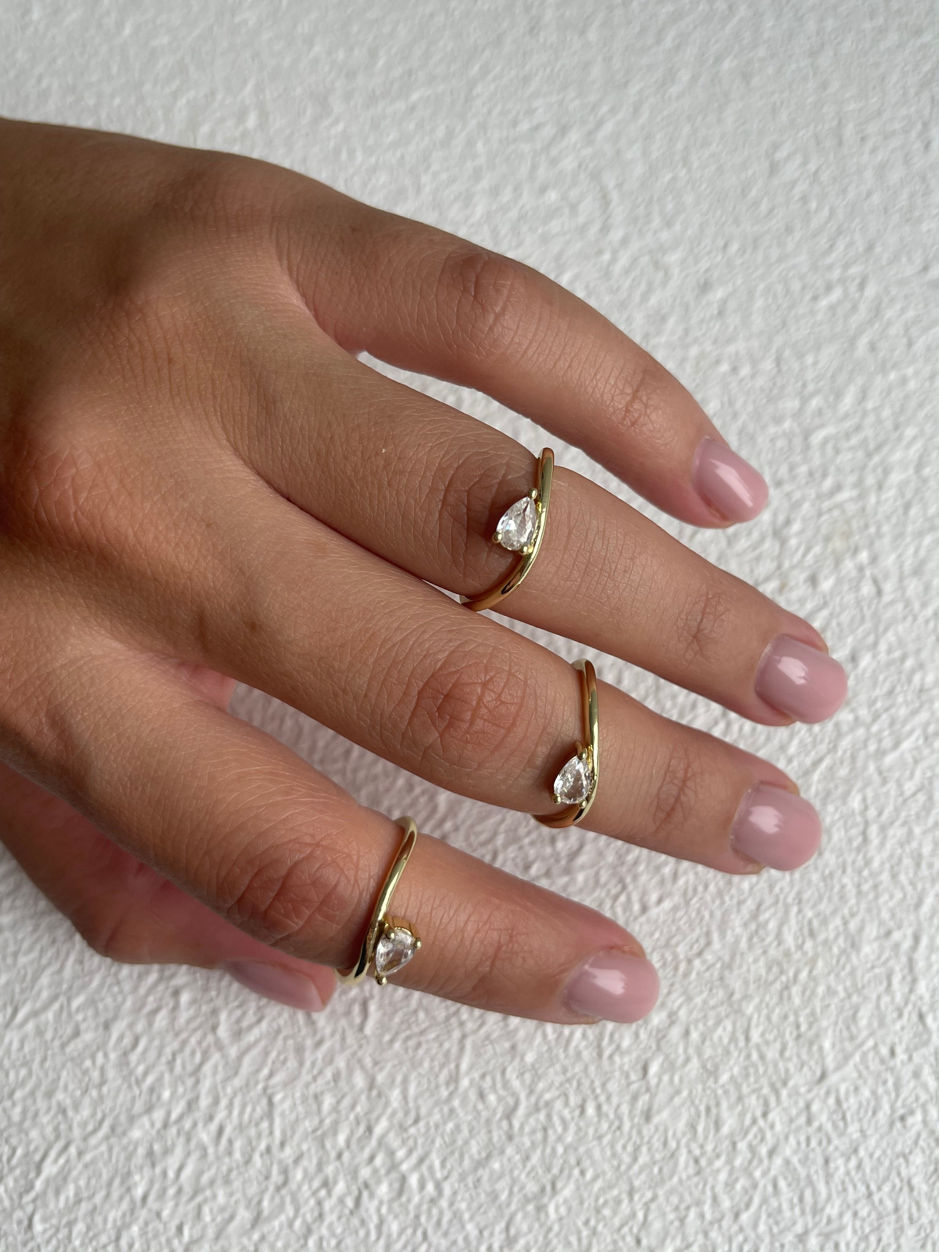 Léonie Ring