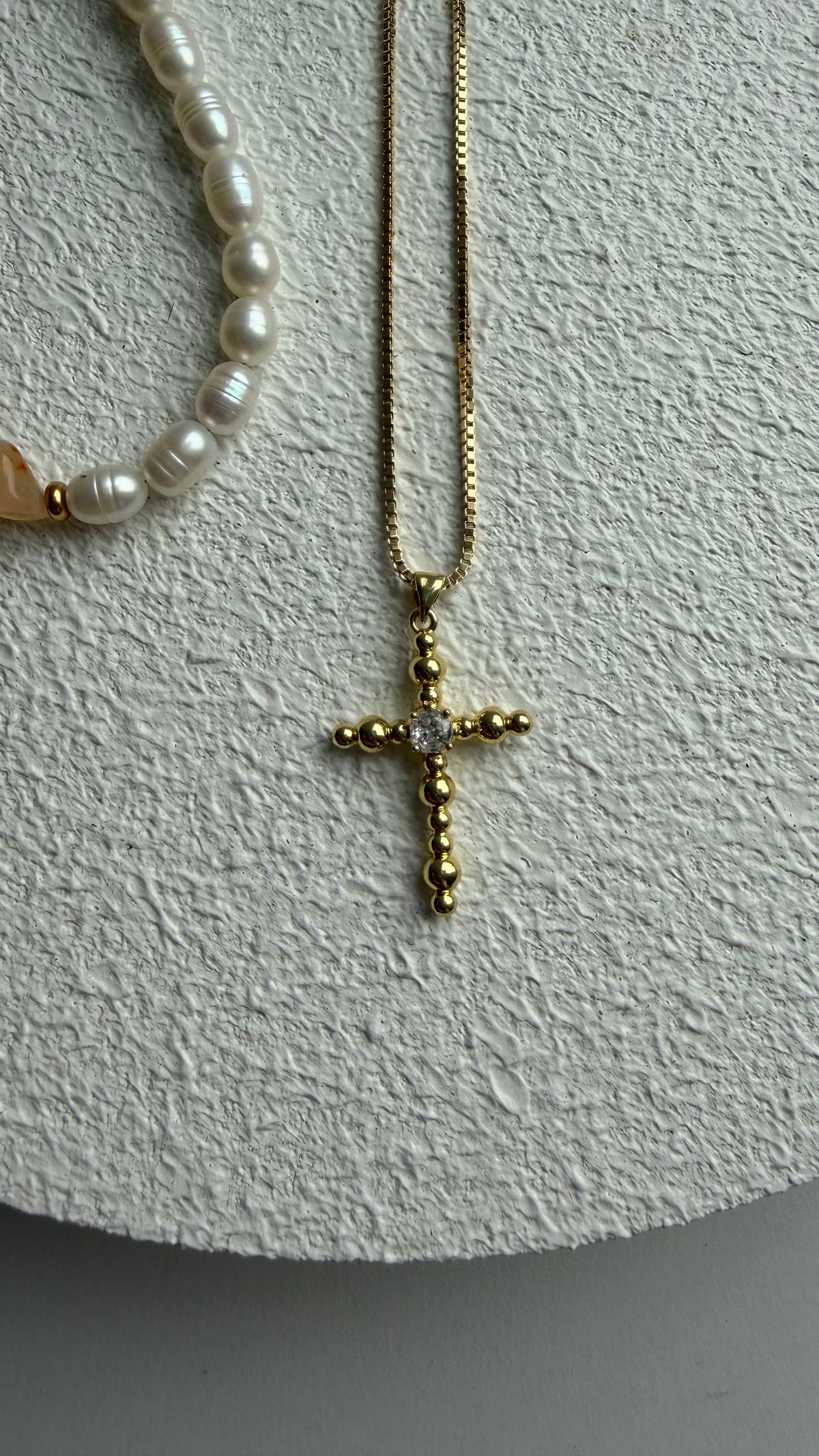 Vela Cross Necklace