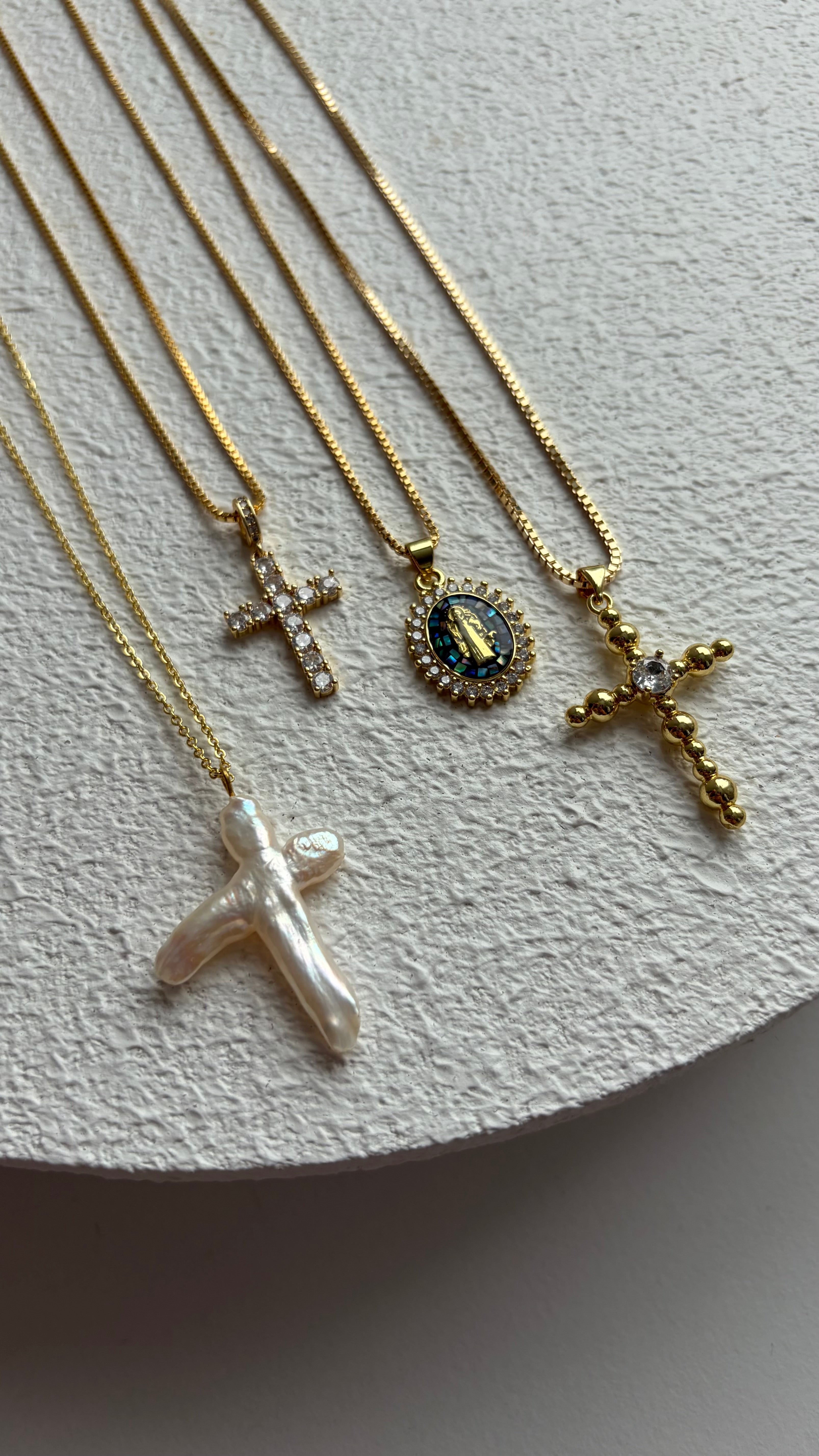 Noelia Cross Necklace