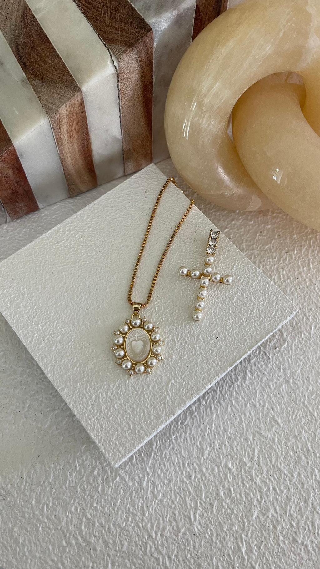 Valeria Pearl Necklace