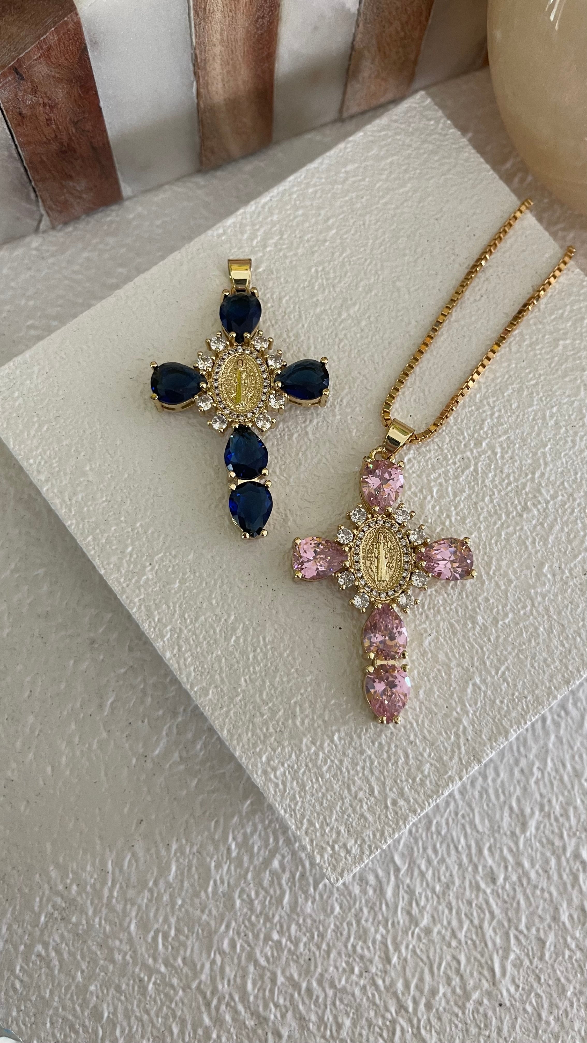 Leonor Cross Necklace