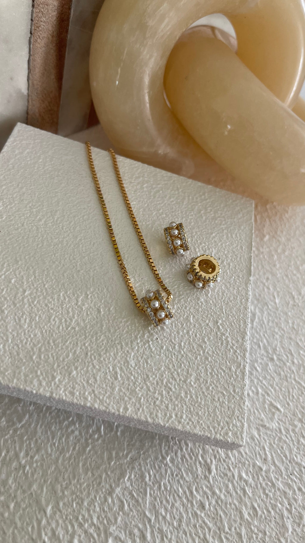 Alondra Necklace